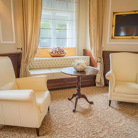 Oda ve Kahvaltı Avilla Thanhoffer