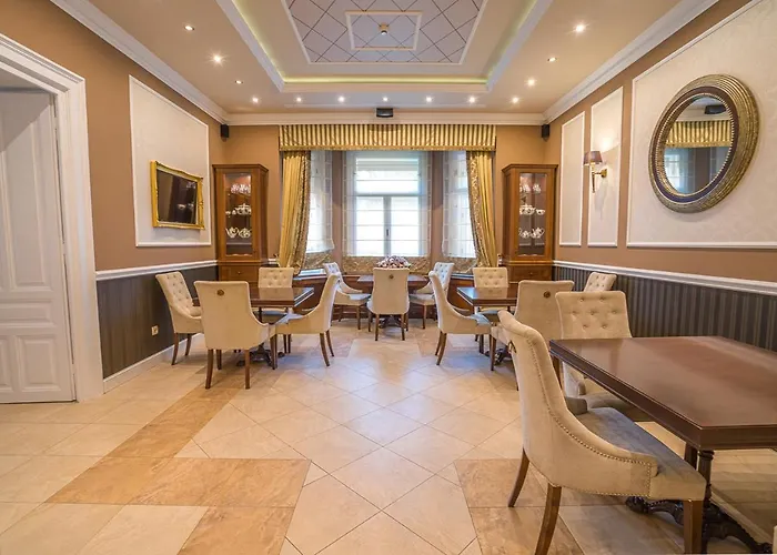 Avilla Thanhoffer 希欧福克