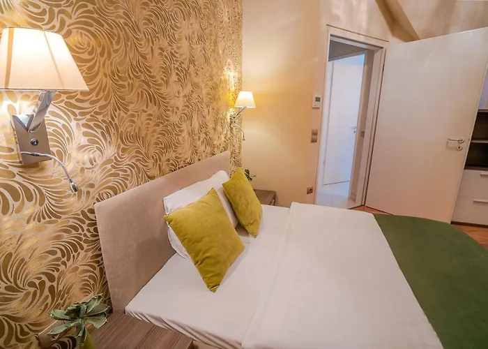 Avilla Thanhoffer 希欧福克